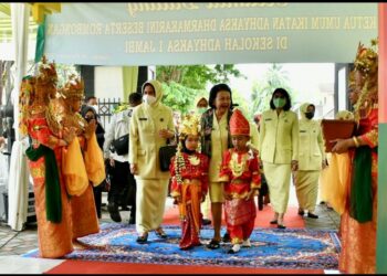 Ketua Umum IAD Pusat Bernostalgia di TK Adhyaksa I Jambi