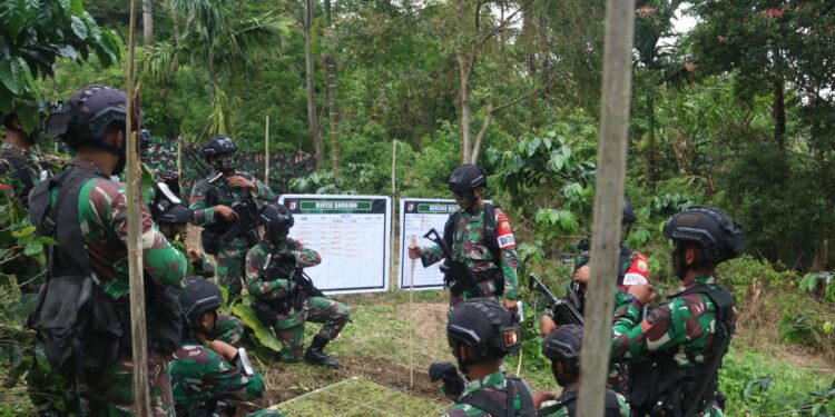 Uji Kemampuan Tempur, Yonif Raider 100/PS Gelar Latihan UST Tingkat Peleton