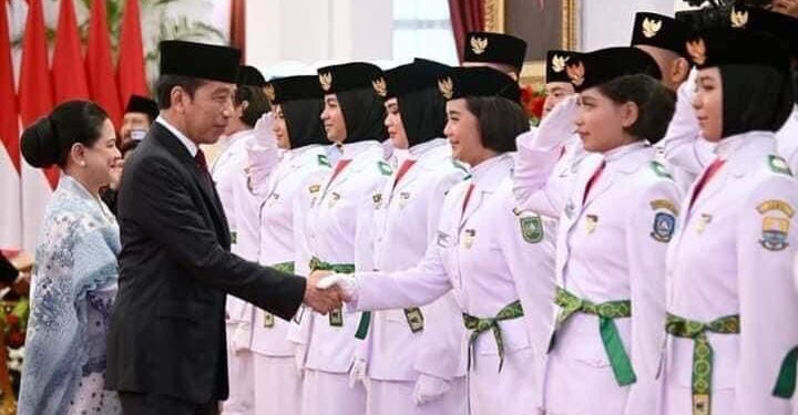 Presiden Jokowi Kukuhkan 76 Anggota Paskibraka Tahun 2023