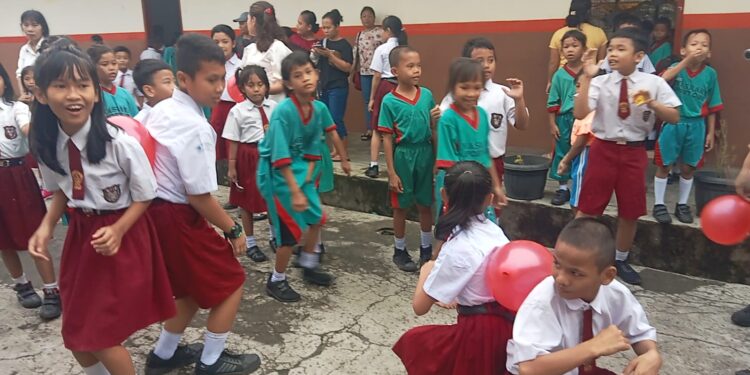 Sambut HUT RI Ke-78, SD Nasrani 2 Gelar Berbagai Perlombaan