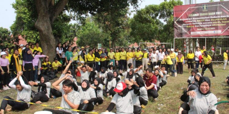 Semarak HUT Kemenkumham dan HUT RI, Lapas Kelas IIA Tangerang Gelar Perlombaan Bagi Pegawai