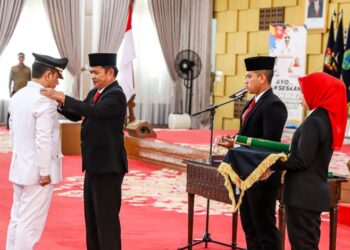 Pj Gubernur Sumut Lantik Pj Bupati Paluta
