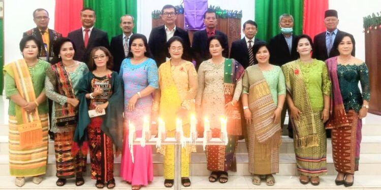 Perayaan Natal Punguan Raja Parumbal Hutahaean Anak Dohot Boru Kota Medan dan Sekitarnya Penuh Dengan Khidmat