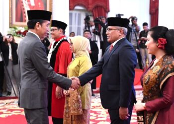 Jokowi Lantik Marthinus Hukom Sebagai Kepala BNN yang Baru, Ketum DPP Garnizun Turut Ucapkan Selamat Bertugas