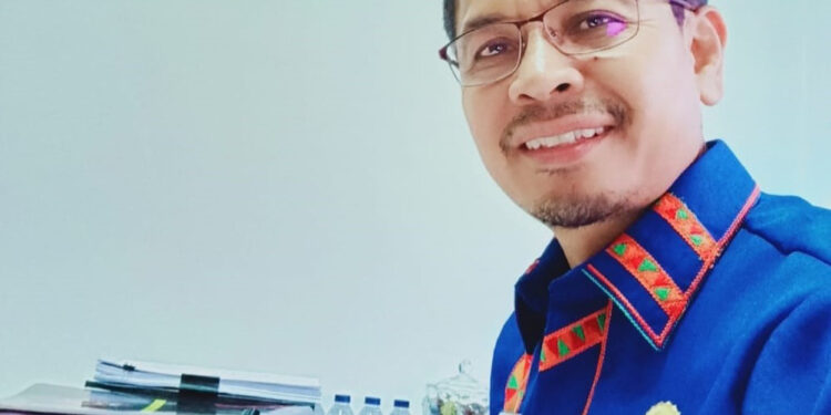 M. Noh, Lebih Baik Mundur, Banyak Yang Tak Berani Melawan Karena Merasa Tersandera