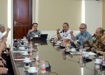 PON XXI Semakin Dekat, Pj Gubernur Sumut Agus Fatoni Minta KONI dan Dispora Sumut Pantau Perkembangan Atlet