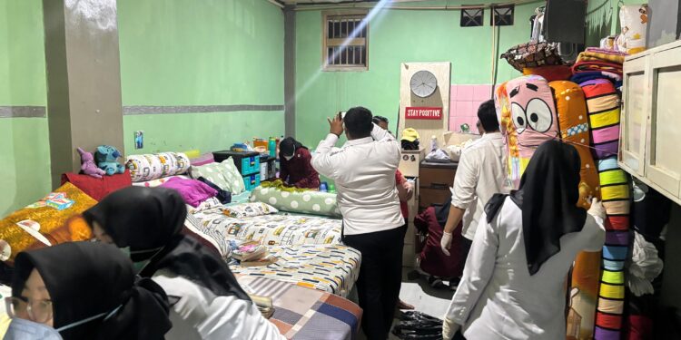 Lapas Perempuan Bandung Tak Luput Dari Razia Tim Satopatnal Kanwil Kemenkumham Jabar