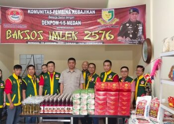 Komunitas Pembina Kebajikan dan Denpom 1/5 Medan Gelar Bakti Sosial Sambut Imlek 2576