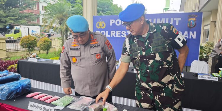 Sinergitas TNI-Polri, Gerebek 2 Sarang Narkoba di Medan