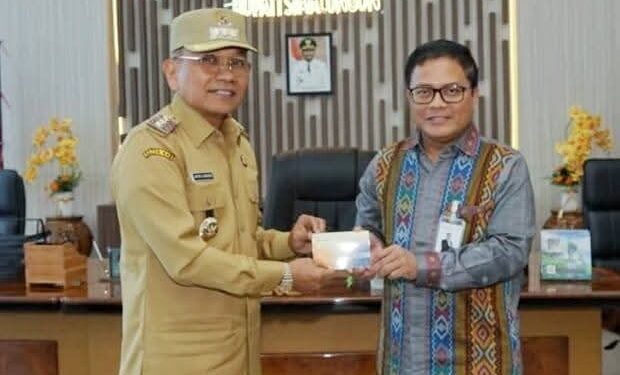 Bupati Simalungun bersama Wakil Bupati Terima Kunjungan Direksi Bank Sumut