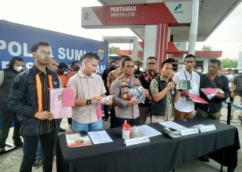 SPBU di Medan Digerebek, Polisi Amankan BBM Oplosan dan Tangki