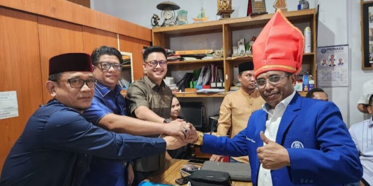 Hasman Usman “Pemburu Keadilan”, Resmi Daftar Calon Ketua Peradi Makassar