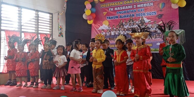 Meriah dan Penuh Haru, TK Nasrani 2 Medan Gelar Pelepasan dan Pentas Seni