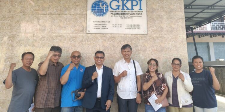 GKPI Teguhkan Semangat “Berjalan Bersama”, Pdt. Jhon P.E. Simorangkir Kunjungi Pelayanan di Tapanuli