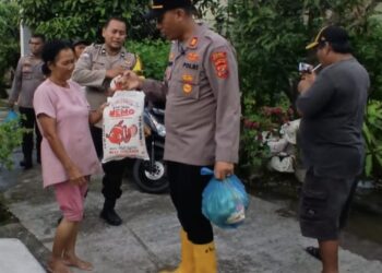 Polsek Perbaungan Salurkan Bantuan untuk Korban Banjir, Wujud Kepedulian Polri di Bawah Kepemimpinan AKBP Jhon Sitepu