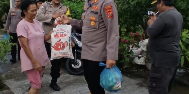 Polsek Perbaungan Salurkan Bantuan untuk Korban Banjir, Wujud Kepedulian Polri di Bawah Kepemimpinan AKBP Jhon Sitepu