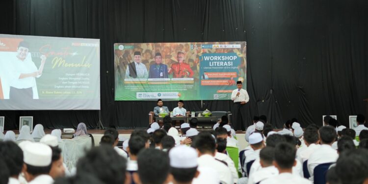 KH. Masrur Makmur, Santri Ulama Menulis, Bentuk Perlawanan Stagnasi Berpikir