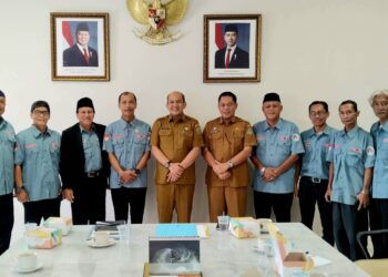 ‎Gubsu Terima Audiensi DPW FBN RI Sumut di Lantai 8