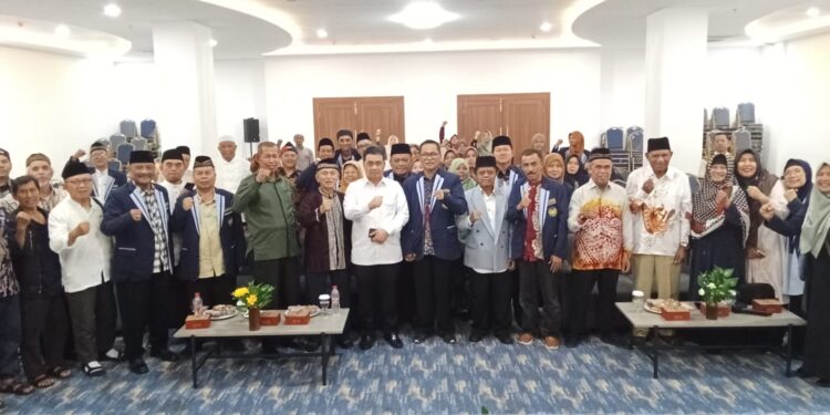 ‎Berlangsung Sukses, Wamendes PDT Secara Resmi Tutup RAKORNAS IKA BKPRMI Tahun 2025