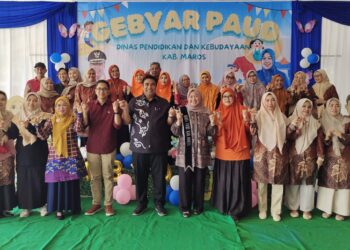 Bachtiar Adnan Kusuma, Guru PAUD Menjadi Peletak Dasar Budaya Literasi Dini