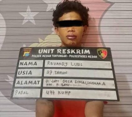 Aksi Malam di Kuburan, Polisi Bekukan Pria Pencuri Besi Pagar Makam ‎