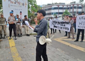 Massa GPAK Unjuk Rasa di Kantor Walikota dan Bapenda Medan, Protes Dugaan Permainan Pajak Reklame