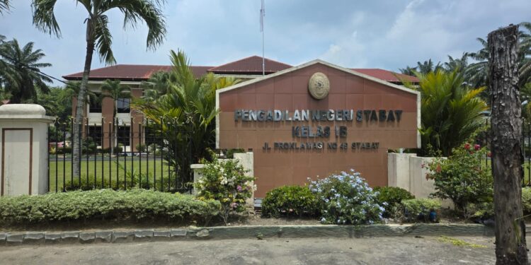 Dugaan Mafia Peradilan di PN Stabat, Kuasa Hukum Soroti Putusan Verstek dan Kejanggalan Proses Persidangan
