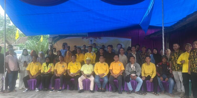 Darlian Pone Buka Muscam PK Partai Golkar Kecamatan Kasui, Dilanjutkan Gerakan Lampung Menanam