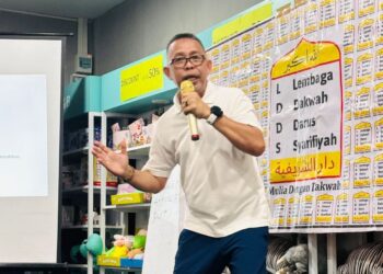 Tokoh Literasi dan Perbukuan Nasional Bachtiar Adnan Kusuma Menggugah para Da’i Menulis di Kelas Menulis Buku Kompas Gramedia Makassar. Foto: Istimewa/IndoPos86.net.
