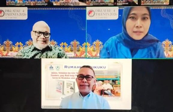Bachtiar Adnan Kusuma, Aktivis Literasi, Tidak Digaji Tetap Bergerak