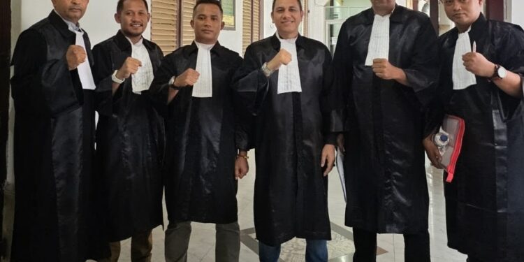 Tim Hukum Arif Bongkar Kejanggalan Sidang, Keterangan Saksi Berubah dari Besi Jadi Celurit