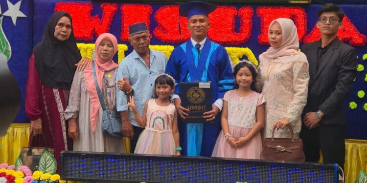 Dari Ruang Sidang ke Ruang Wisuda, Advokat Dongan Nauli Siagian Raih Gelar Magister Hukum di UMSU