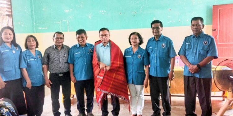 Sofyan Tan Salurkan Bantuan PIP di Sekolah Nasrani 2 Medan, Tegaskan Komitmen Dukung Pendidikan Anak Bangsa ‎