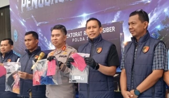 Nekat! Live Streaming Pornografi di TikTok, Janda Beranak Tiga Ditangkap 