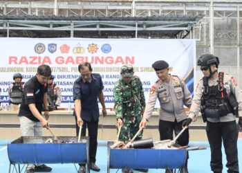 Gandeng Pasukan Brimob, TNI, Polri dan BNN, Lapas Narkotika Pematang Siantar Gelar Razia dan Tes Urine, Hasilnya Negatif HP dan Narkoba